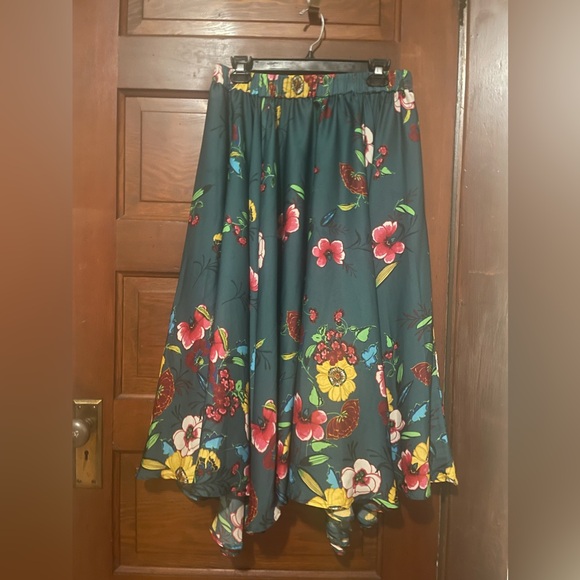 Anthropologie sleek a-line midi skirt - Picture 11 of 15